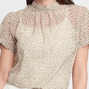 Leopard Print Tie Back Banded Top.